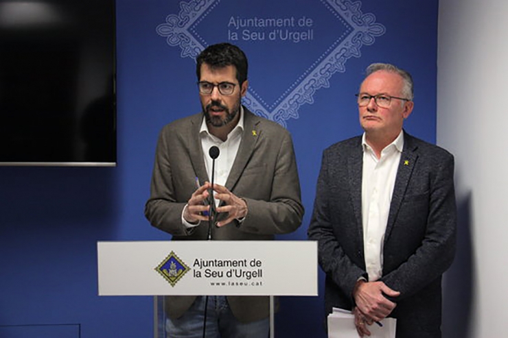 L’alcalde de la Seu d'Urgell, Albert Batalla, ha presentat aquest divendres el balanç econòmic del tancament de l'exercici 2018 amb el primer tinent d'alcalde i regidor d'Hisenda, Jesús Fierro.
 